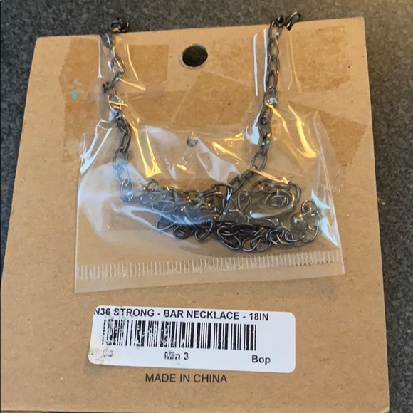 NEW “strong” etched bar necklace - Picture 6 of 6